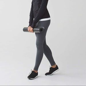 Lululemon Zone In Tight Sz. 4